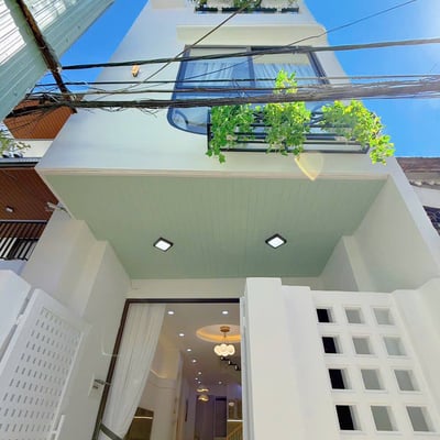 Miete eines hellen Hauses, 3 Schlafzimmer, Hoang Dieu, Da Nang, Vietnam